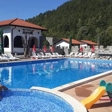 комплекс антик 4*