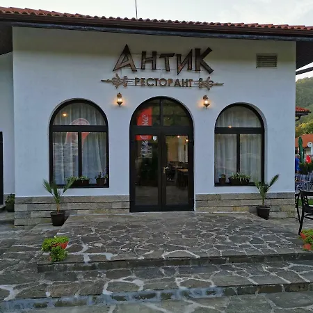 комплекс антик 4*