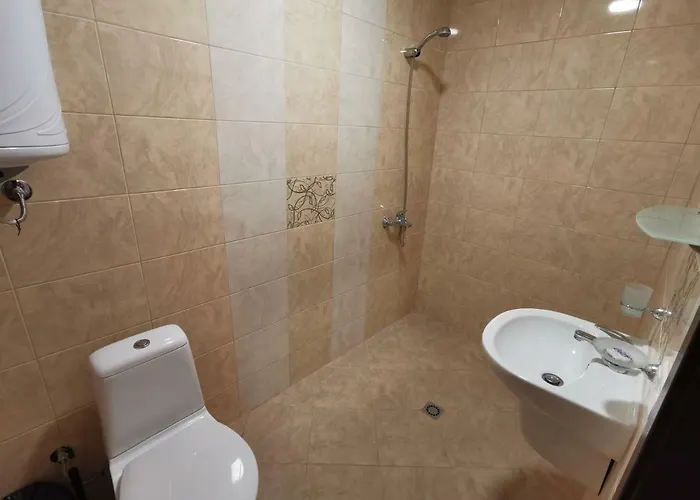 Konukevi комплекс антик